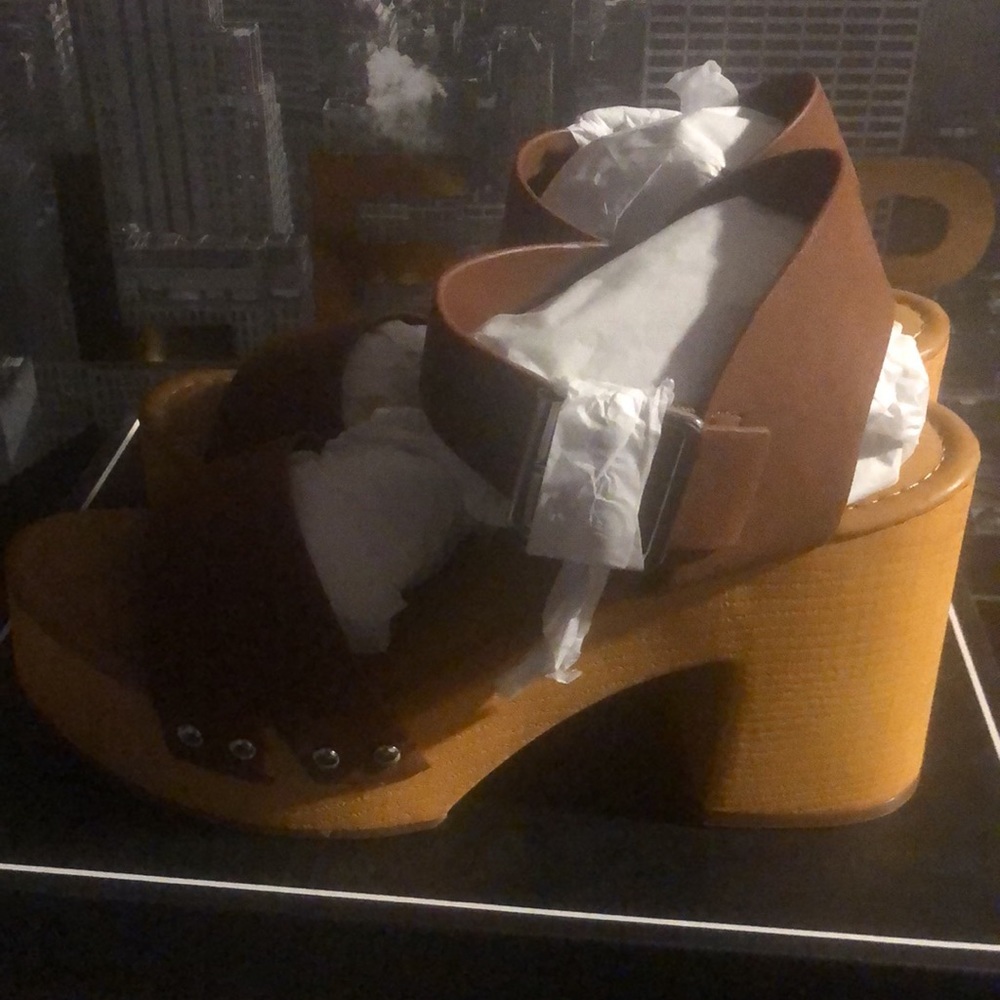 Open toe - Picture 4 of 5